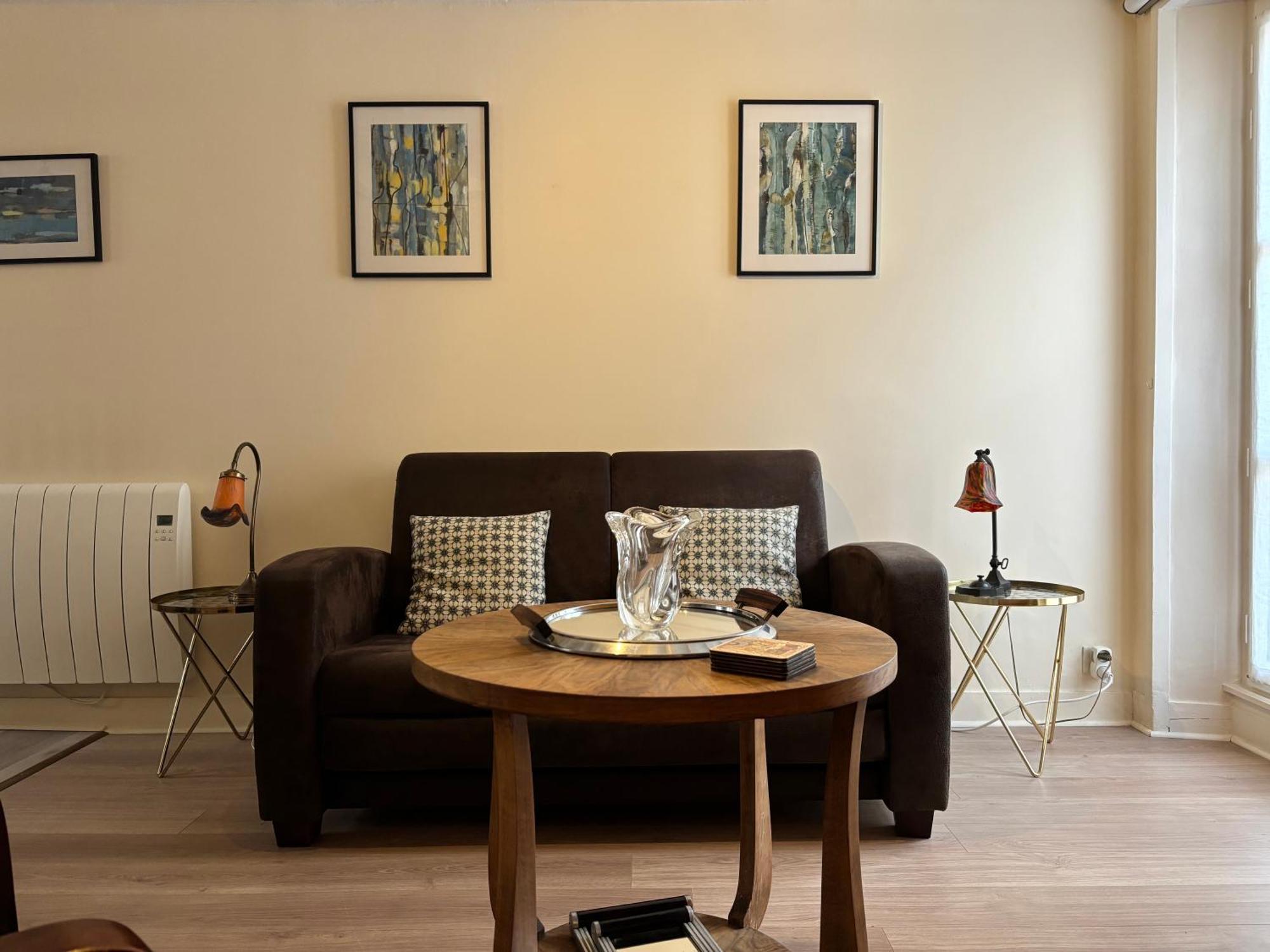 Les Remparts Apt Spacieux 1 Er Etage Renove Joliment Decore Bien Equipe Plein Centre Bayeux Proche Plages Du Debarquement Parking Gratuit A Proximite Exteriör bild